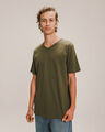 Playera Negra Cuello V,OLIVO